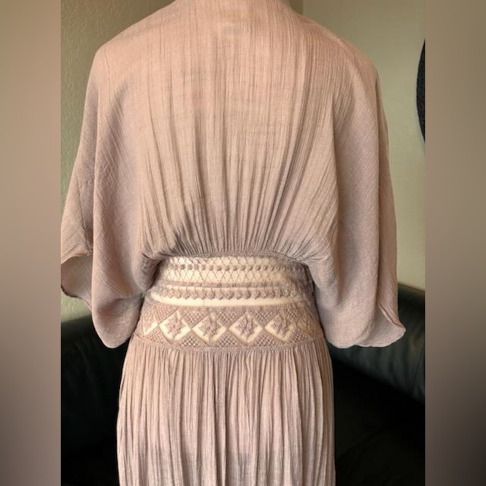 Lulu’s mauve-pale lavender DUSTER- SWIM COVER up, excellent pre-owned condition - Picture 8 of 8